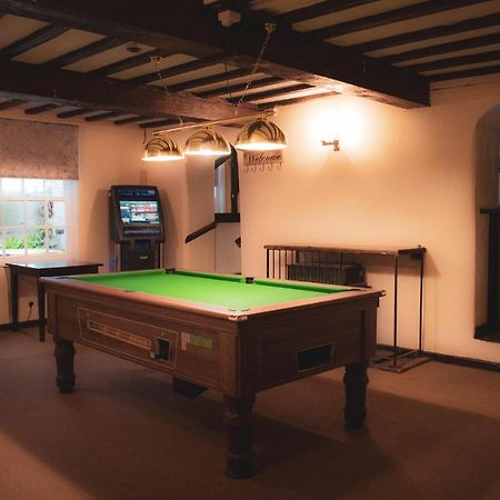 The Lion Hotel Llansantffraid-ym-Mechain Zewnętrze zdjęcie