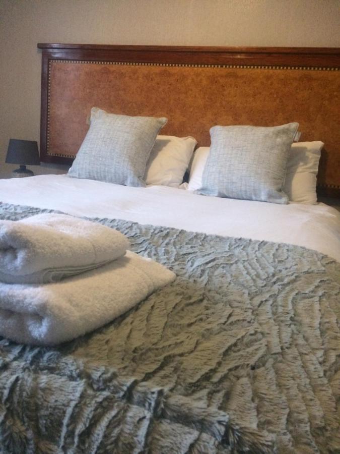 The Lion Hotel Llansantffraid-ym-Mechain Zewnętrze zdjęcie