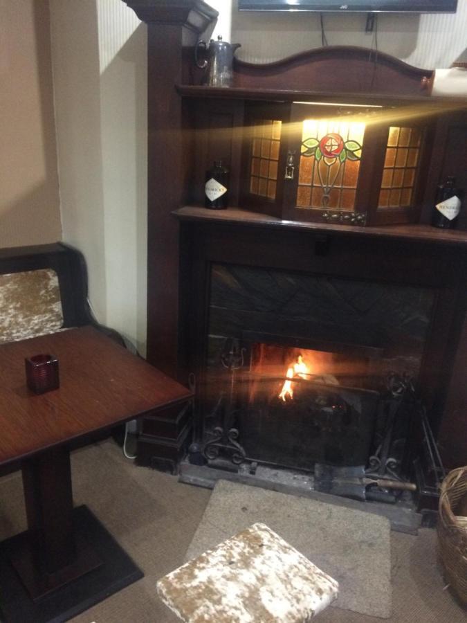 The Lion Hotel Llansantffraid-ym-Mechain Zewnętrze zdjęcie
